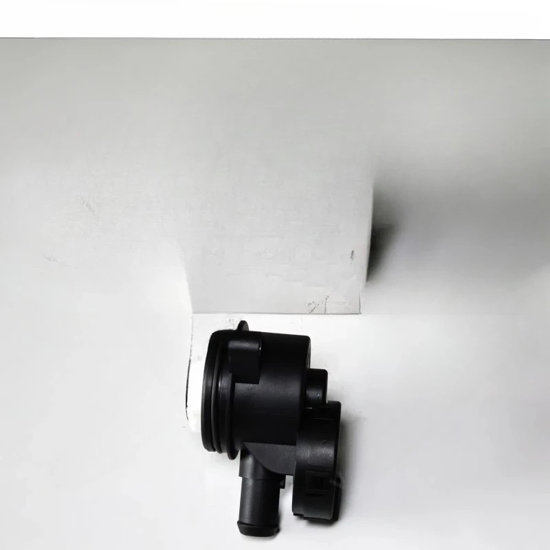 Genuine Original Parts Durable Oil Water Separator Filter for California T Portofino 3.9L V8 Engine Fuel System 219111