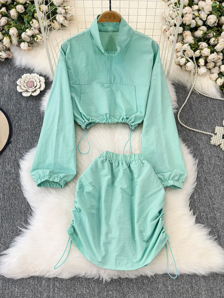 

Korean style fashion lapel zipper long sleeved short hoodie top two-piece set with pleats drawstring waist cinching skirt