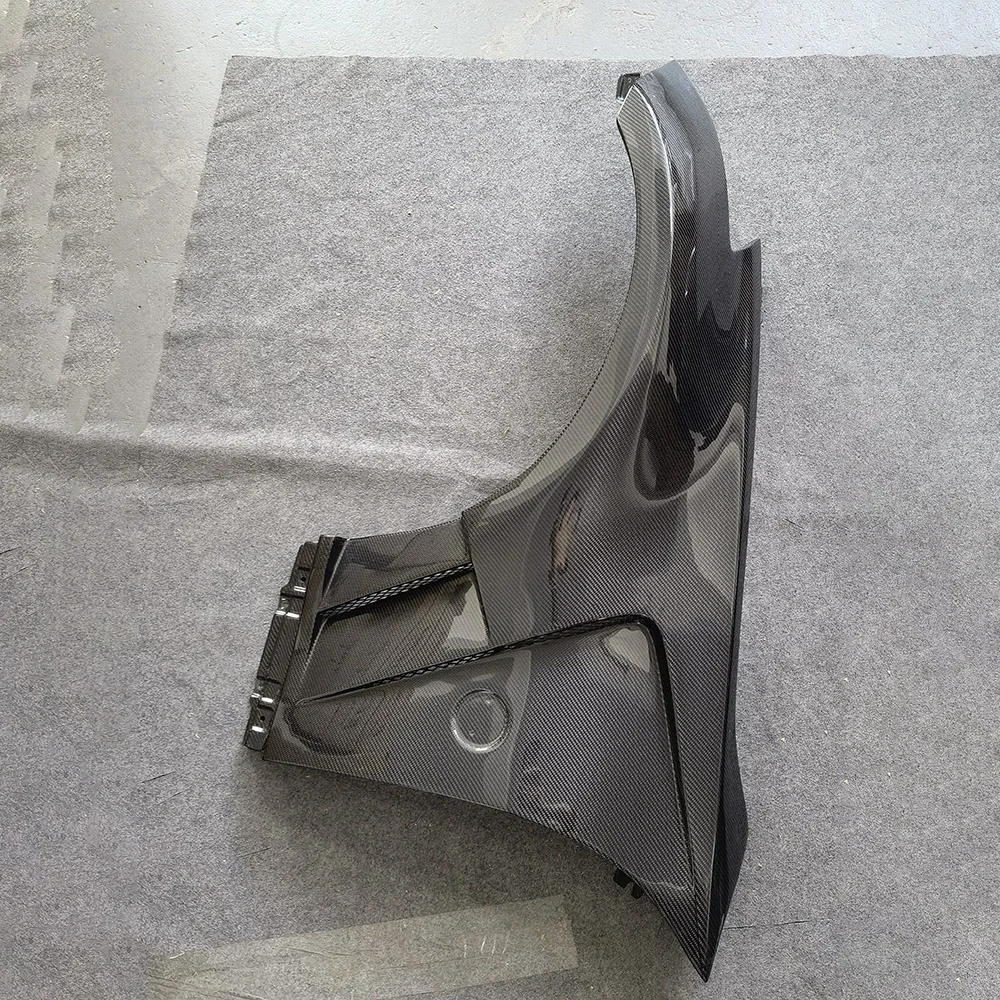 Classic Style Carbon fiber fender  for Nissan 350Z Z33 2002-2008,After actual installation and testing