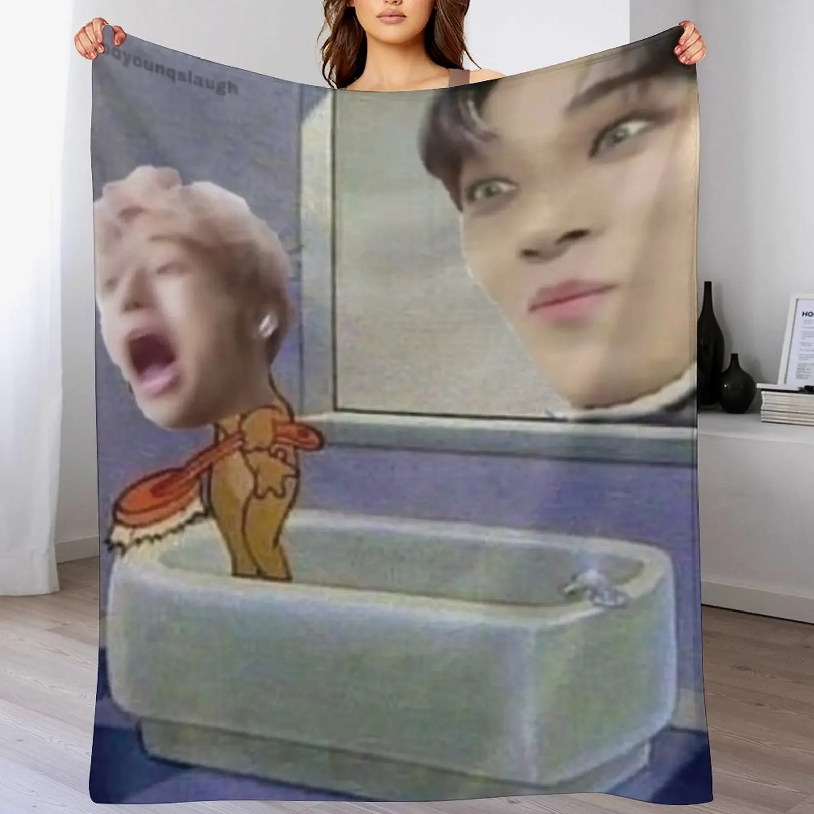 

Ateez funny pic Throw Blanket Soft Comfort Blanket for Reading Watching TV