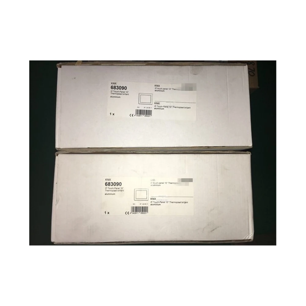 Сенсорная панель Merten KNX 683090