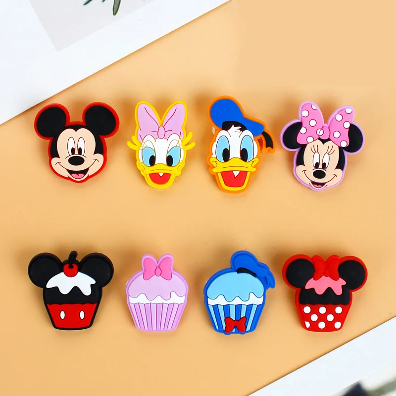 Hot 1Pcs Cartoon Disney Mickey Pooh PVC Brooch Good Quality Pin Backpack Clothes Decoration Badges Party Birthday Gift Present