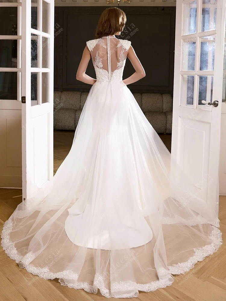 Charmante Brautkleider aus Satin, Brautkleider, Spitzenapplikationen, moderne, ärmellose High-Neck-Roben, sexy Vestidos de Novia, individuell gestaltet