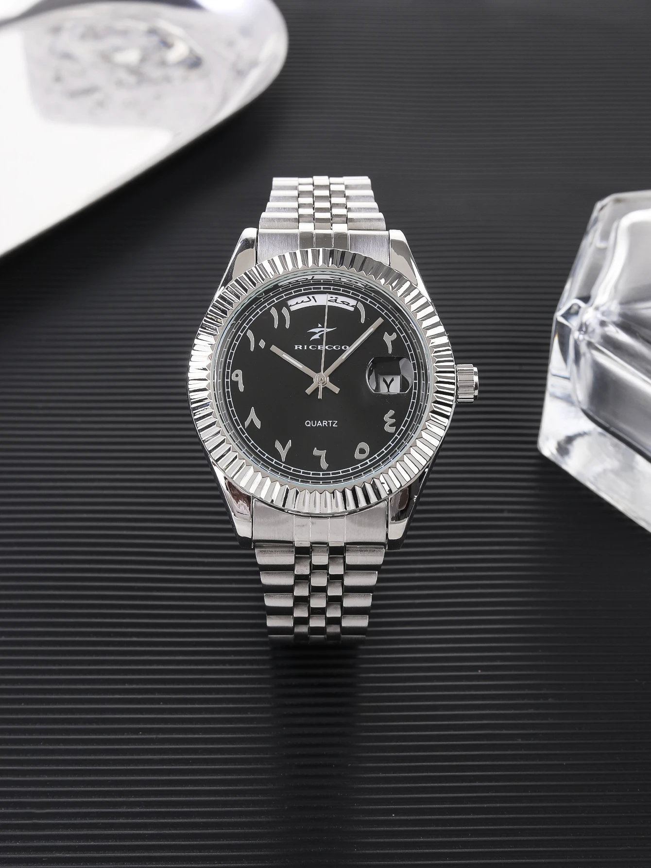 2025 New Clock Watches Men Movement High-End Creative Fashion Solid Color Dial Stainless Steel Male Exquisite Wristwatches