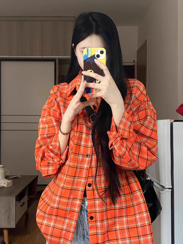 

Американская ретро-рубашка в оранжевую клетку с длинным рукавом для женщин, свободная повседневная рубашка-куртка в стиле High Street для пар, модный воротник