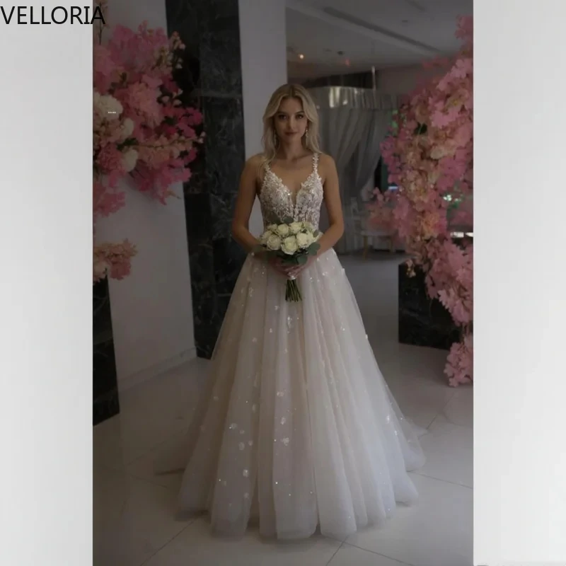 فستان سهرة فاخر باللون الأبيض للنساء مخصص من الدانتيل على شكل حرف v فستان سهرة شفاف مشد للحفلات Vestdos De Fiesta مخصص