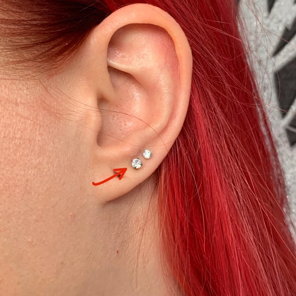 10er/50er-Set G23 Titan Labret Ohr- und Lippenstecker Schmuck mit quadratischem Zirkonia-Kristall für Knorpel, Tragus, Zungenpiercing, Gewinde-Körperschmuck – Detail 8