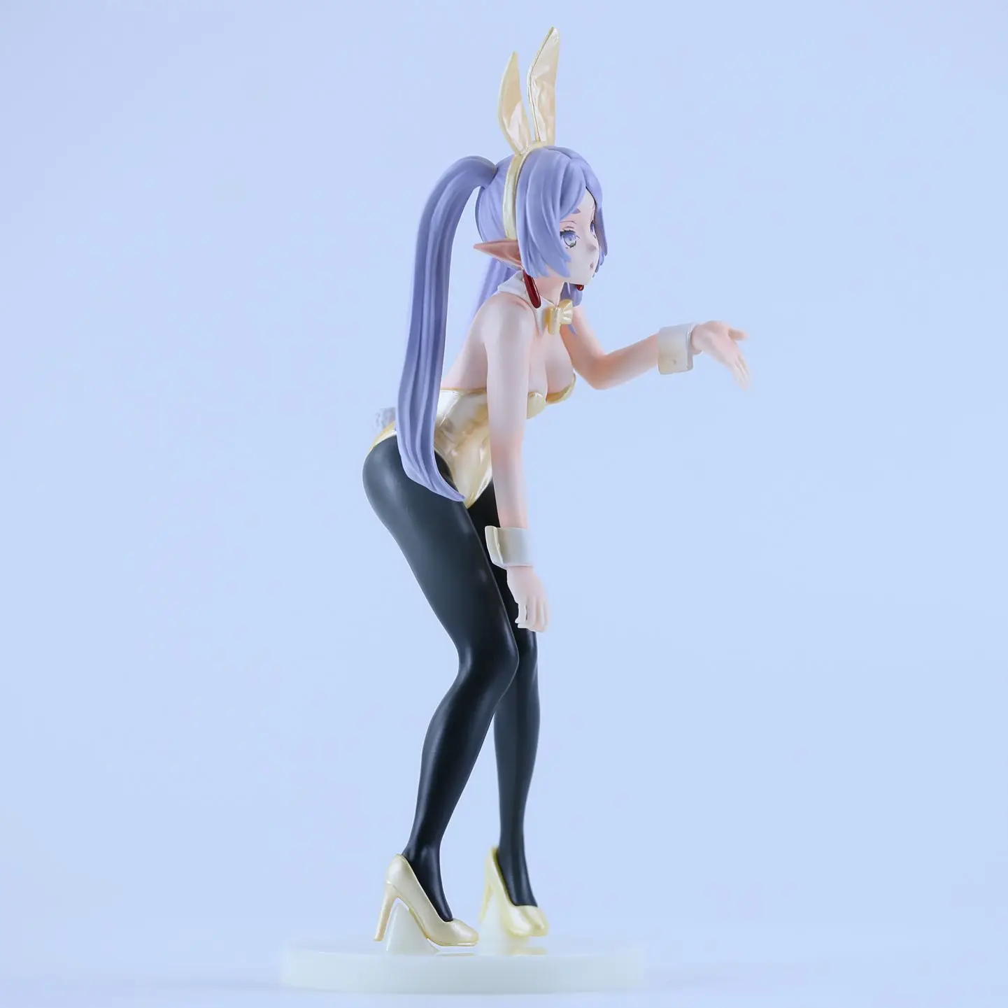 21 cm Frieren: au-delà du fin du voyage Frieren lapin fille coup un baiser Anime Figure modèle Statue Fans Collection bureau ornement jouet