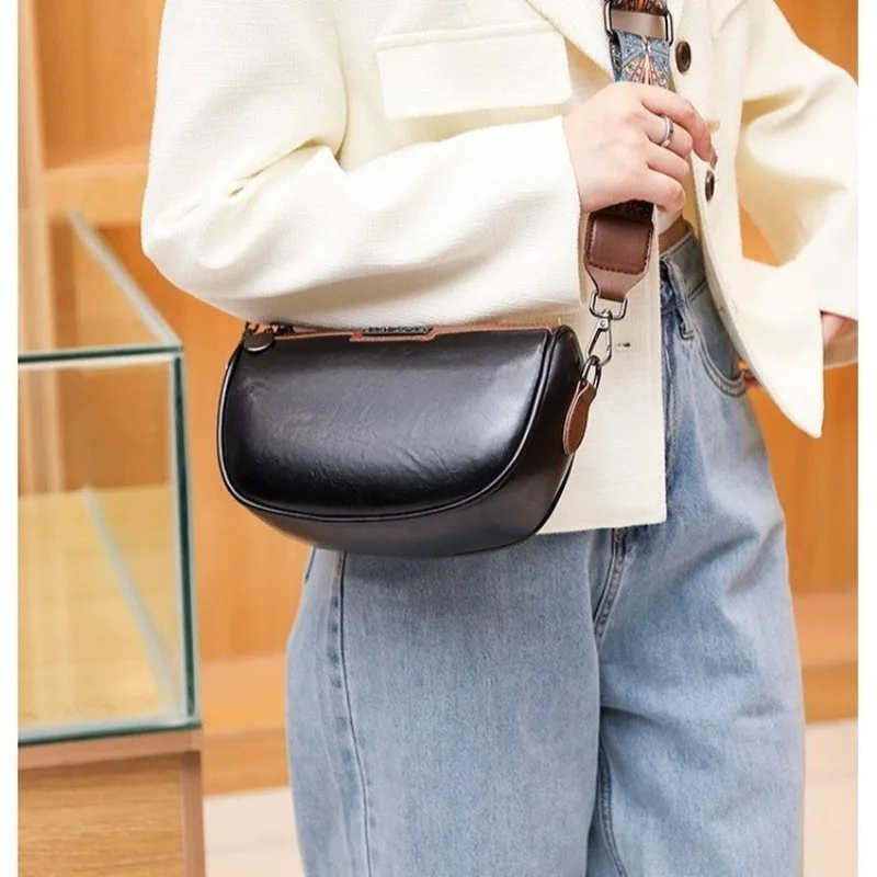 Vintage Female Small Shoulder Messenger Bag Ladies 2024 Fashion Soft Leather Crossbody Phone Bags for Women Versatile Handbag