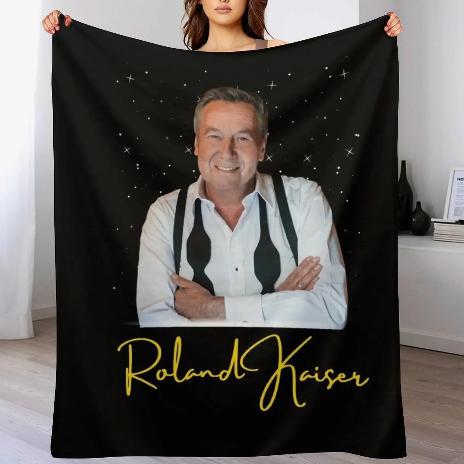 

Roland Kaiser-roland kaiser festival- roland kaiser merch Throw Blanket Tourist Furrys Blankets