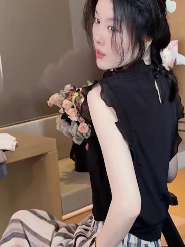 

Gtuq Stylish Black Versatile Fashionable Age-Defying Women's Shirt Summer Lace Trimmed Miniature Flying Sleeve Blouse