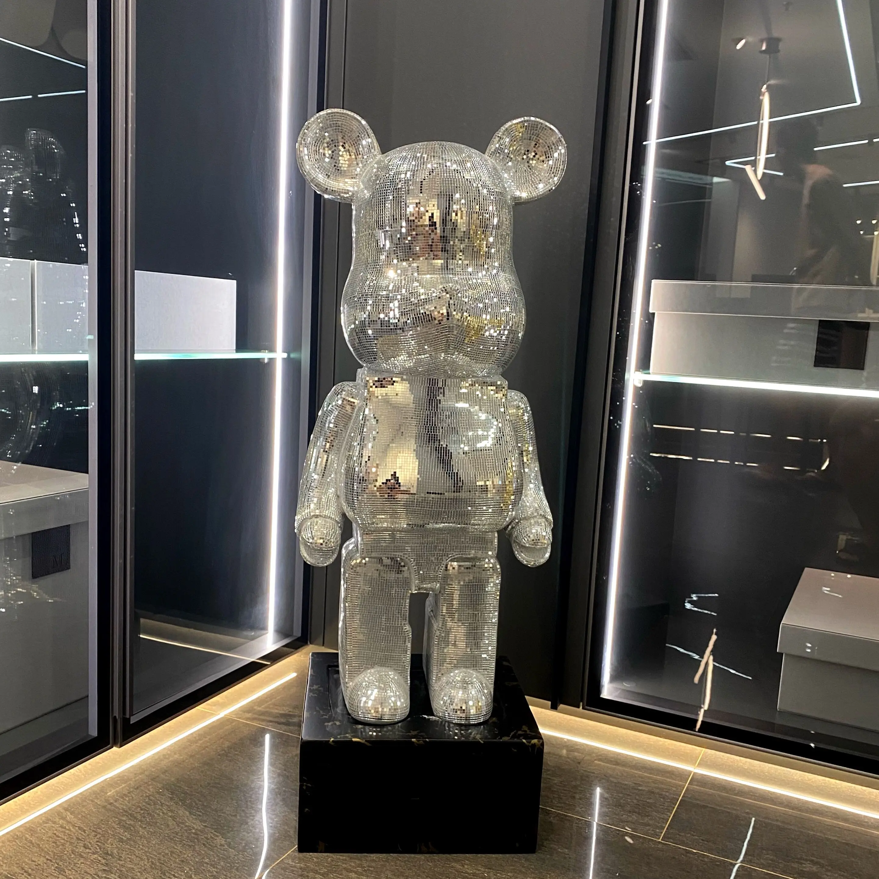 Trend cartoon creative bear housewarming gift living room entrance TV cabinet soft decoration floor piggy bank ornament