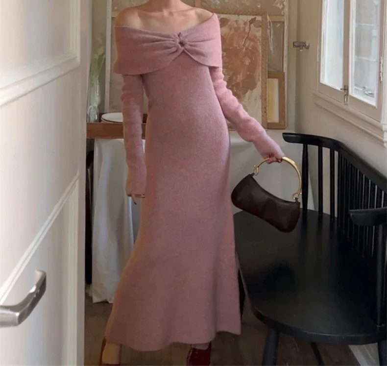 فستان جديد للخريف والشتاء برقبة واحدة بدون أكتاف، قميص نسائي متوسط الطول بطول الركبة، فستان صوفي