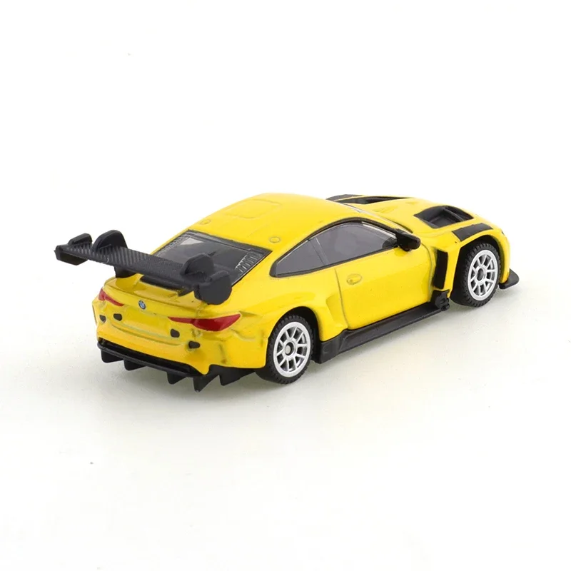 CCA 1/64 BMW M4 GT3 voiture en alliage jouets véhicule à moteur moulé sous pression modèle en métal enfants cadeau de noël jouets pour garçons