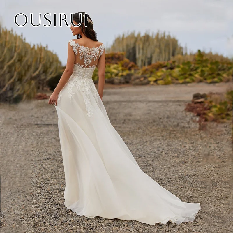 Vestidos de Novia con Apliques, Escote en V, Corte en A, Sin Mangas, Botones en la Espalda, Tul, Cola Larga, Personalizados