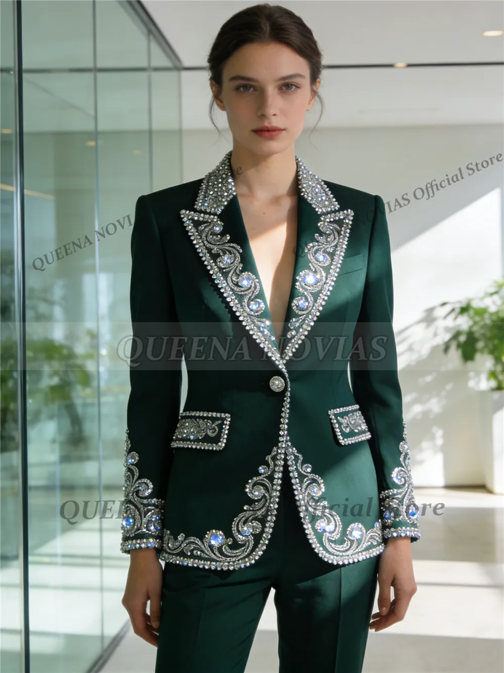 Exclusive Rhinestones Crystals Suits Men For Wedding Customized Bride's Mother Dresses Plus Size Lady Business Party Attire 2026