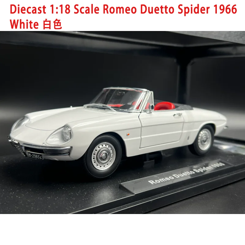 

Diecast 1:18 Scale Romeo Duetto Spider 1966 Alloy Simulation Car Model Adult Classic Collection Decoration Gift Static Display