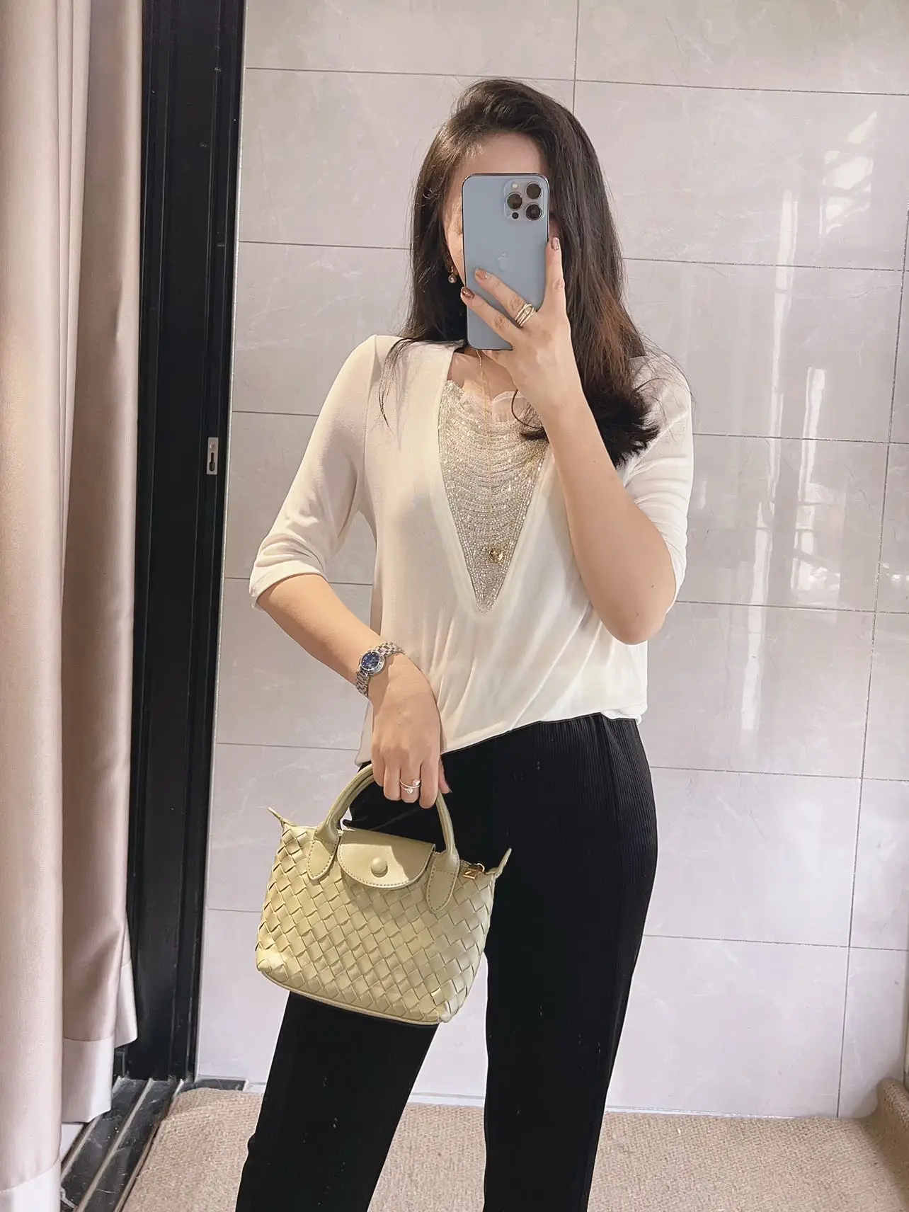 

Ele V-ne T-irt Silk Smooth Chain Acetate 7/8 Sve Princ Sle Women's Faion Spring Collection Zipper Closure