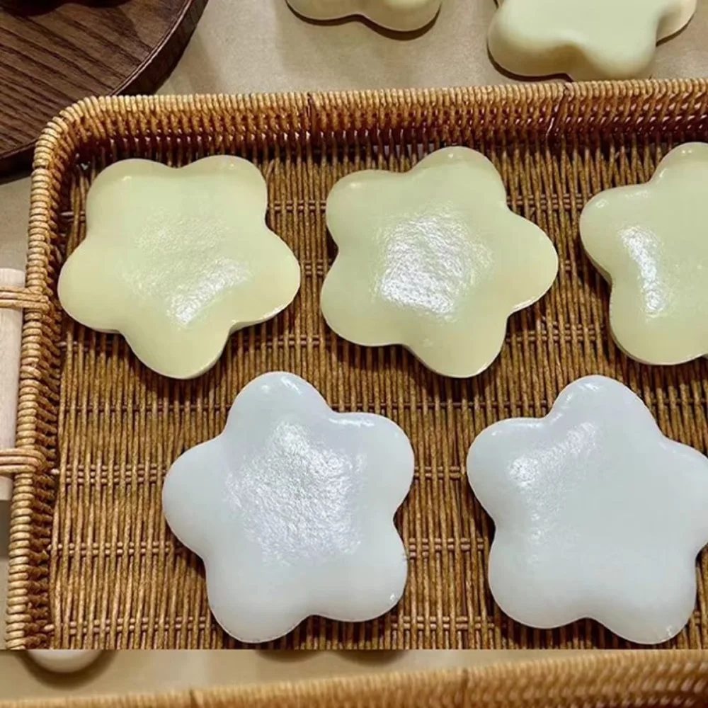 Kawaii TPU morbido giocattolo da spremere rimbalzo lento bagnato morbido aspirazione dito pizzico giocattolo forma di stella giocattolo di decompressione regali per bambini