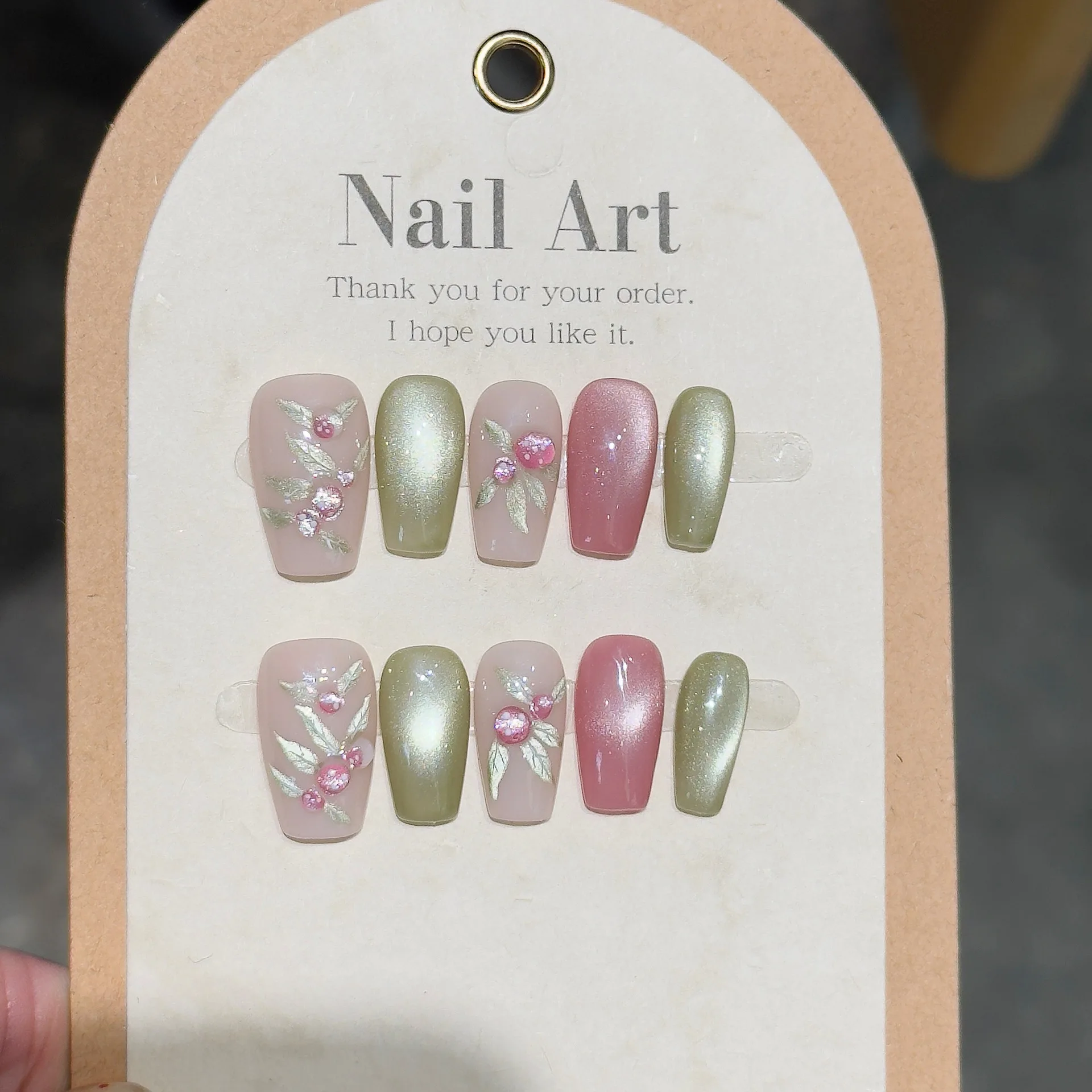 

10Pcs Mid-length Ballet Green Cat Eye Fake Nails 3D Pink Rhinestone Hand Drawn Leaves Finished Wearing Handmade Nails Art Summer