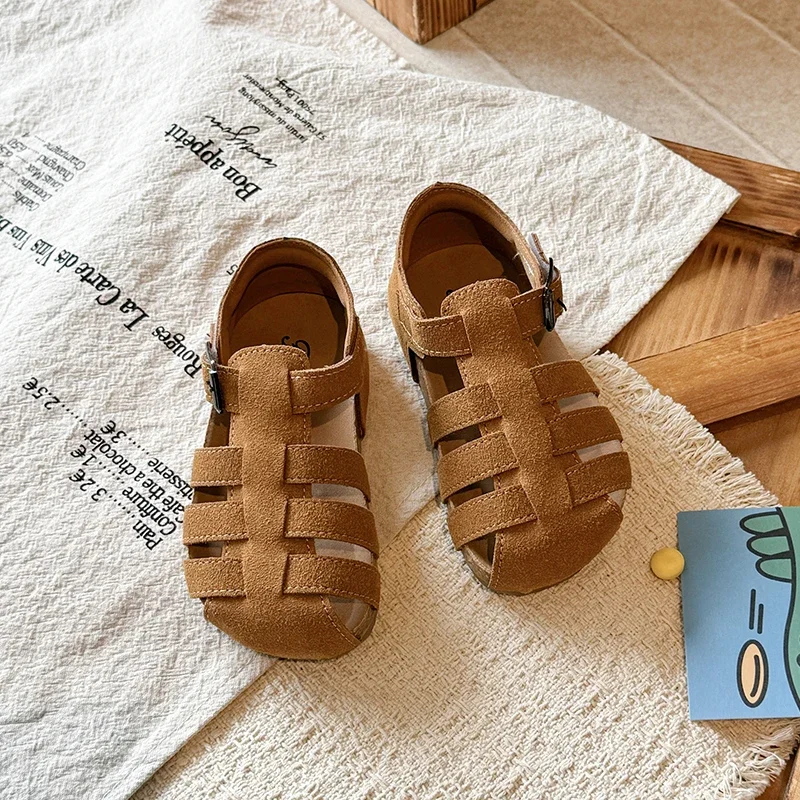 New Summer Kids Suede Sandals Boys Girls Fisherman Shoes Soft Sole Beach Walking Roman Footage Hook and Loop Casual Footwear