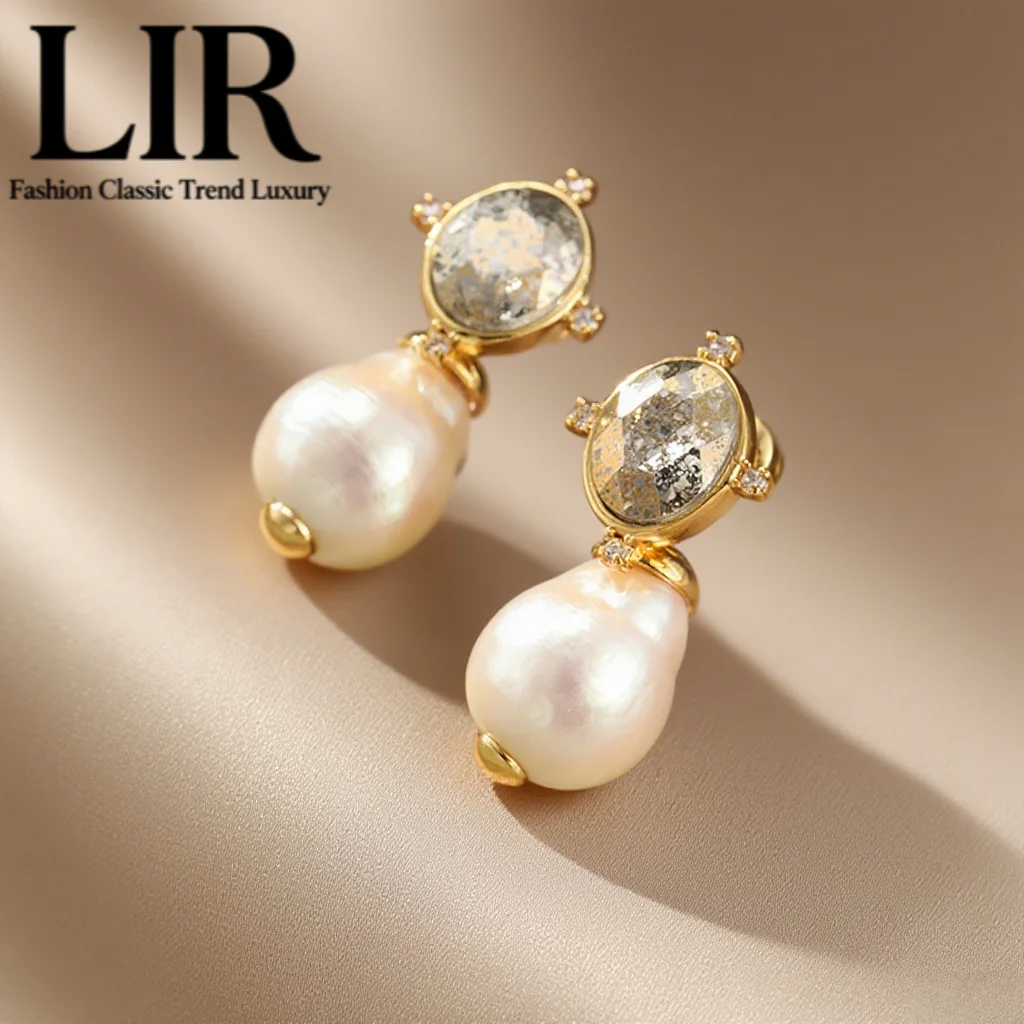 Lir French Vintage …