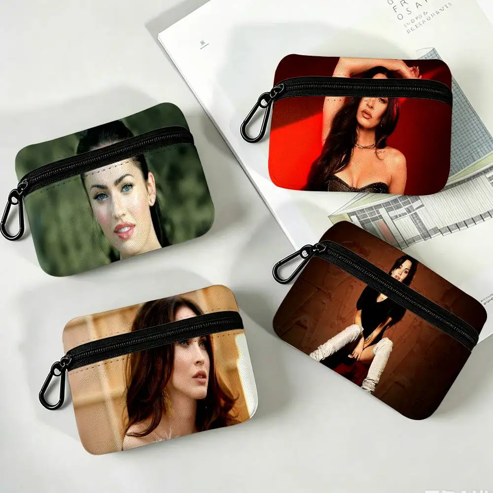 Actress M-Megan Fox Model Mini Oxford Cloth Coin Purse With Carabiner Hook Portable Key Card Wallet Small Zipper Storage Pouch