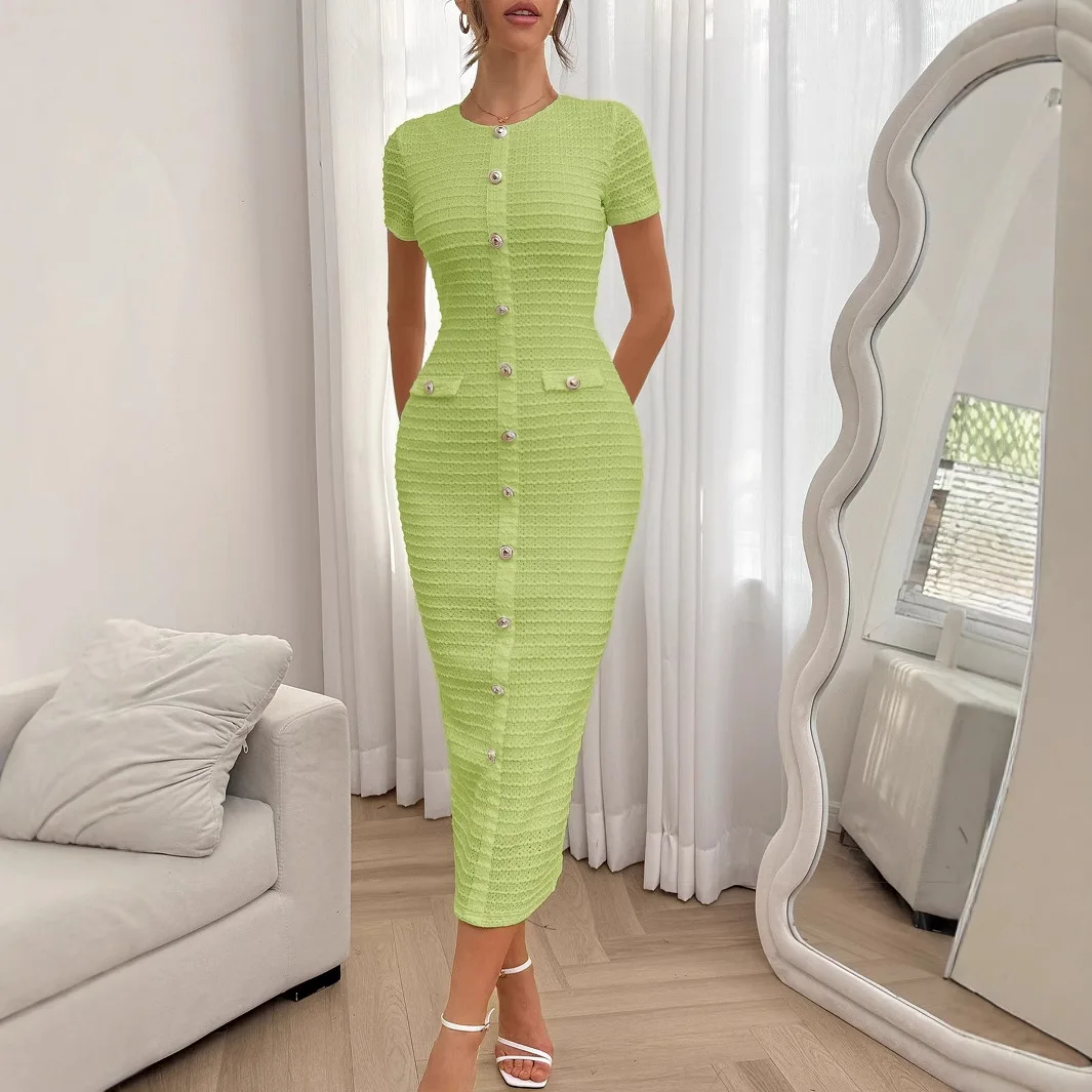 Damenkleider 2025, Sommer, neues elegantes Temperament, Knopfdekor, einfarbig, lässig, Rundhalsausschnitt, kurze Ärmel, schmale Passform, langes Kleid