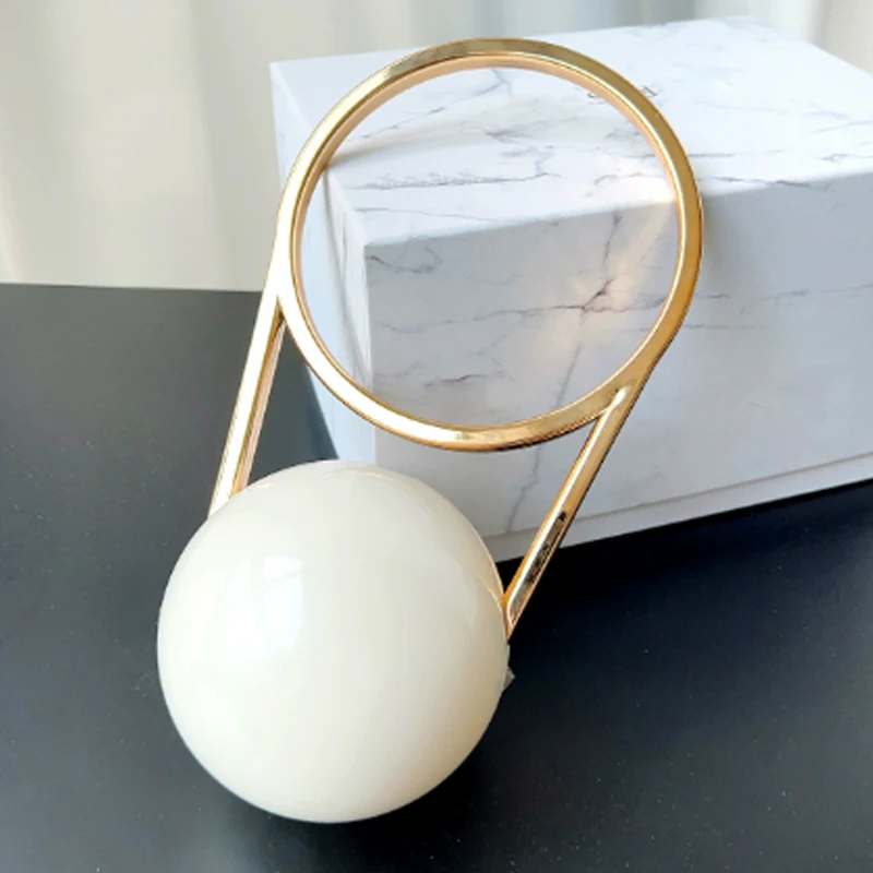 

Новинка 2025 года, женская сумка с круглым шаром, брендовая дизайнерская сумка для боулинга, мини-сумки на плечо из ПВХ, женская роскошная модная сумка-кошелек