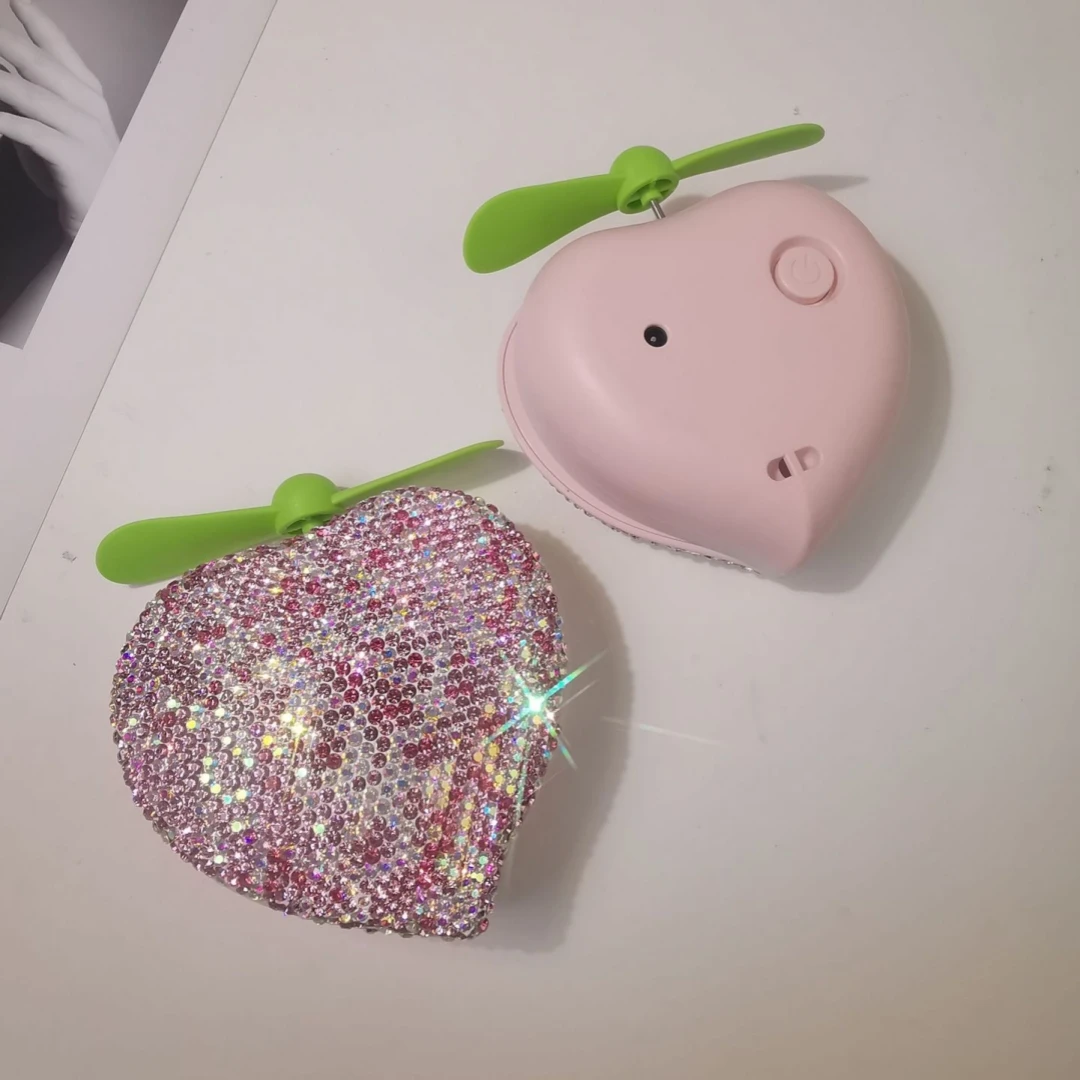 Diamond-Studded Heart-Shaped LED Makeup Mirror with Portable USB Handheld Fan Light - Mini Cosmetic