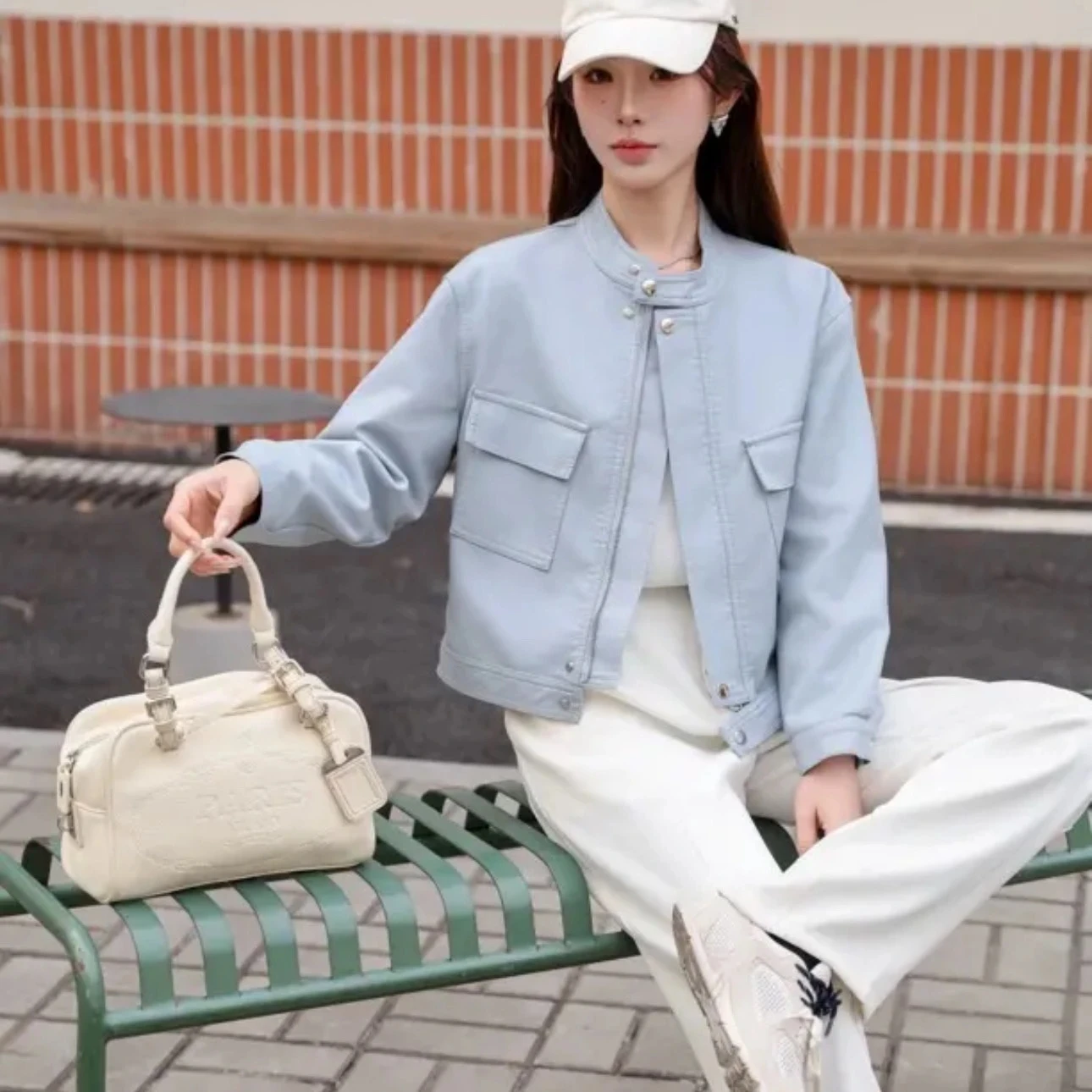 Giacca da donna in pelle moda pendolarismo minimalista coreana con design corto in PU lavato sottile, piccola statura, versatile alla moda