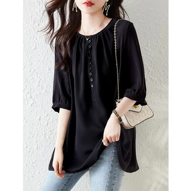 Fashion O-Neck Button Solid Color Folds Casual Blouses Women\'s Clothing 2024 Autumn New Loose Commuter Tops All-match Shirts