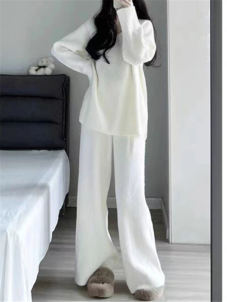 REALEFT Autumn Winter 2 Pieces White Women Sets Outfit Knitted Tracksuit V-Neck Sweater and Straight Jogging Pants Suit 2024 New