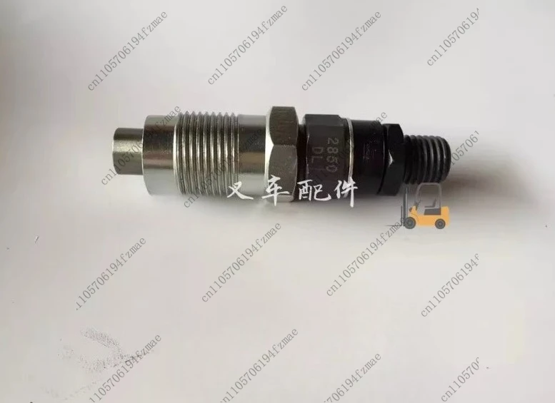 

5F 6FD 7FD25 8FD30 1DZ Детали вилочного погрузчика Узел форсунки 23600-UD020