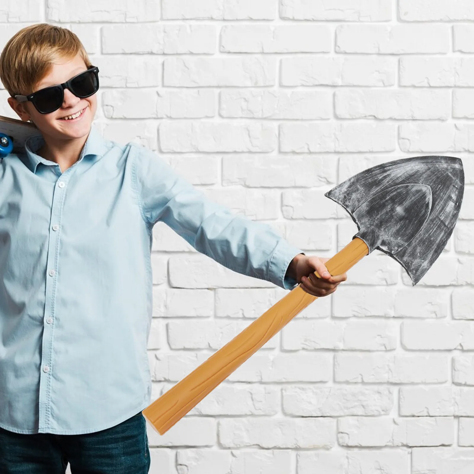 

Spade Prop Creative Shaped Design for Party Performance Stage Decorative Fake Spade Photography Accessory Scene Adornment