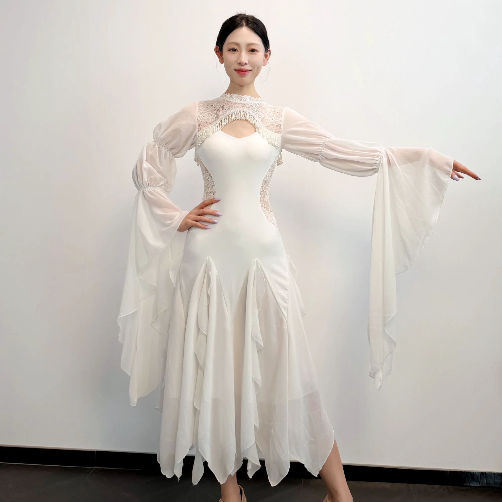 2026 Waltz Ballroom Dance Dress Lace Tassels Backless Big Swing Irregular Dress Modern Clothes Women Performance Wear DN24381