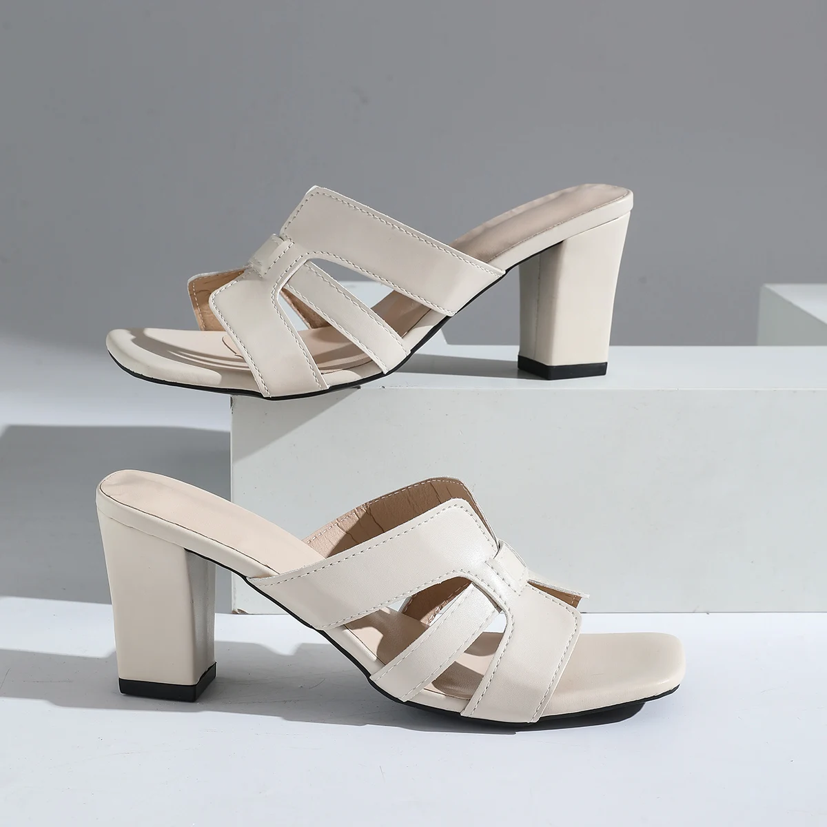 

Women's Beige 8 - cm Heeled Summer Toe Thong Cross Strap Mules