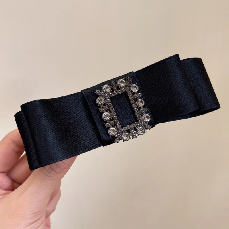 Koreańskie akcesoria do włosów Wysokiej klasy tkanina Art Bow Spring Clip Czarny aksamit Rhinestone Opaska na głowę Temperament Damskie nakrycia głowy — zdjęcie 3
