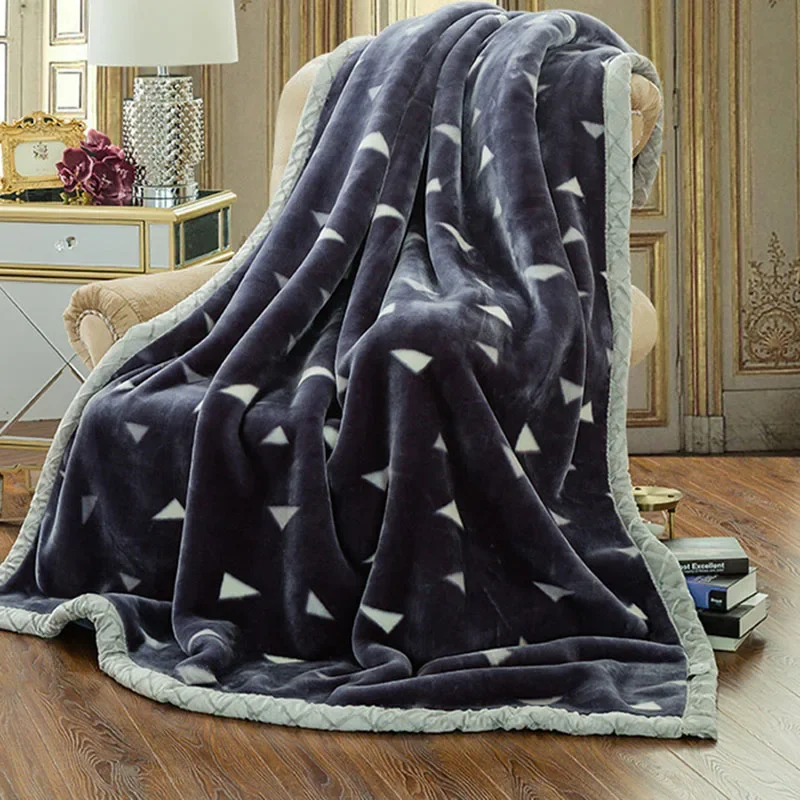 Double Layered Thickened Printed Raschel Blanket Vintage Warm Flannel Blanket for Home Office 150X200Cm Size Fluffy Bed Cover