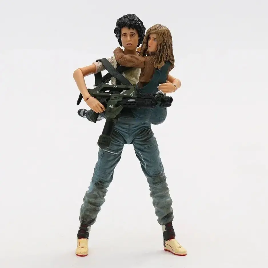 شخصية Neca ALIEN 2 Ripley Newt LT Ellen Giger Xenomorph Facehugger Ripley vs Newt Predator نموذج ألعاب الحركة القابلة للجمع هدايا