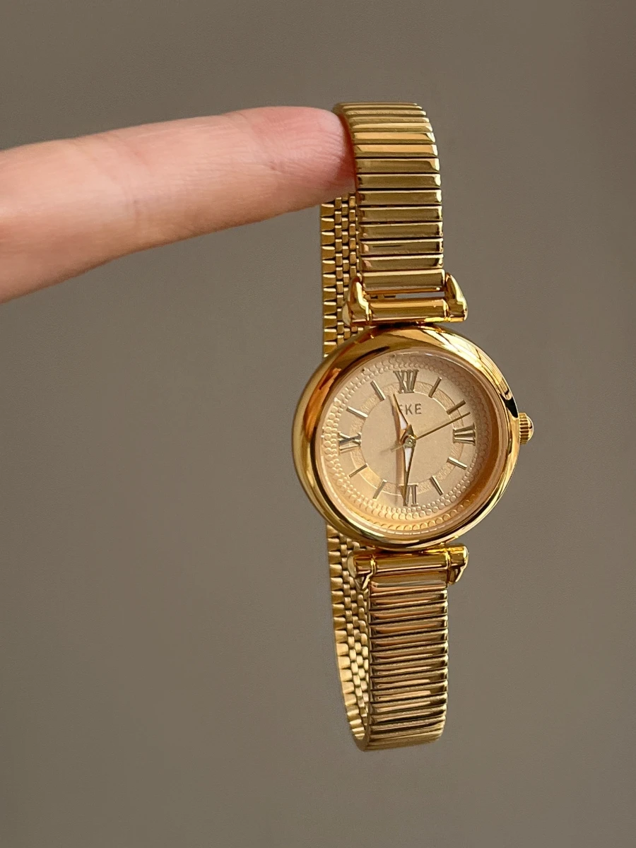 New Luxury Round Women'S Watch, Simple, Exquisite, Casual, And Elegant Quartz Watch. A Great Accessory And Gift For Women.
