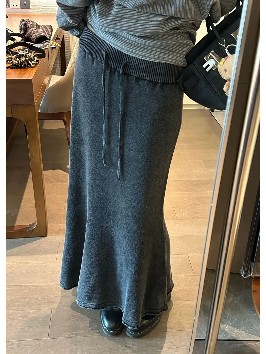 Washed and Old Knitted Skirt Women's 2026 Autumn New Retro Casual Medium and Long Fishtail Skirt