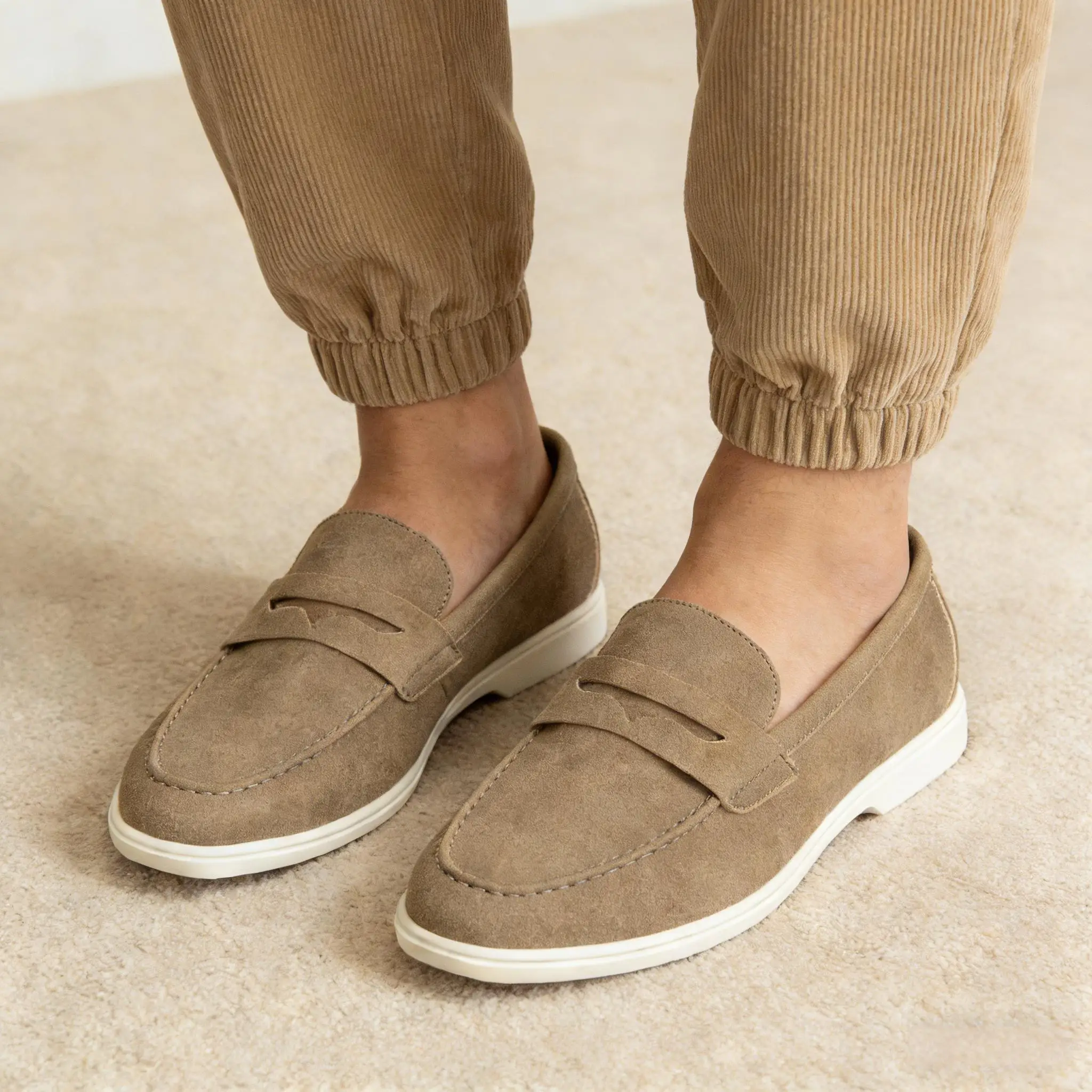 

Мужская летняя обувь, модная летняя дышащая удобная мужская повседневная обувь