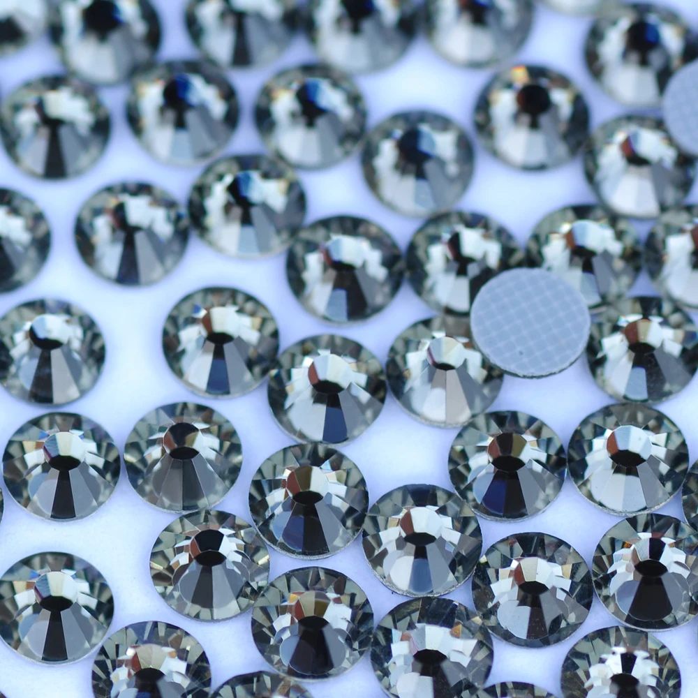 Neue 5A Flatback Strass Hotfix Strasssteine, schwarze Diamanten, selbstklebend, zum Aufbügeln auf Taschen, Schuhe, Kleidung und Näharbeiten. – Detail 3