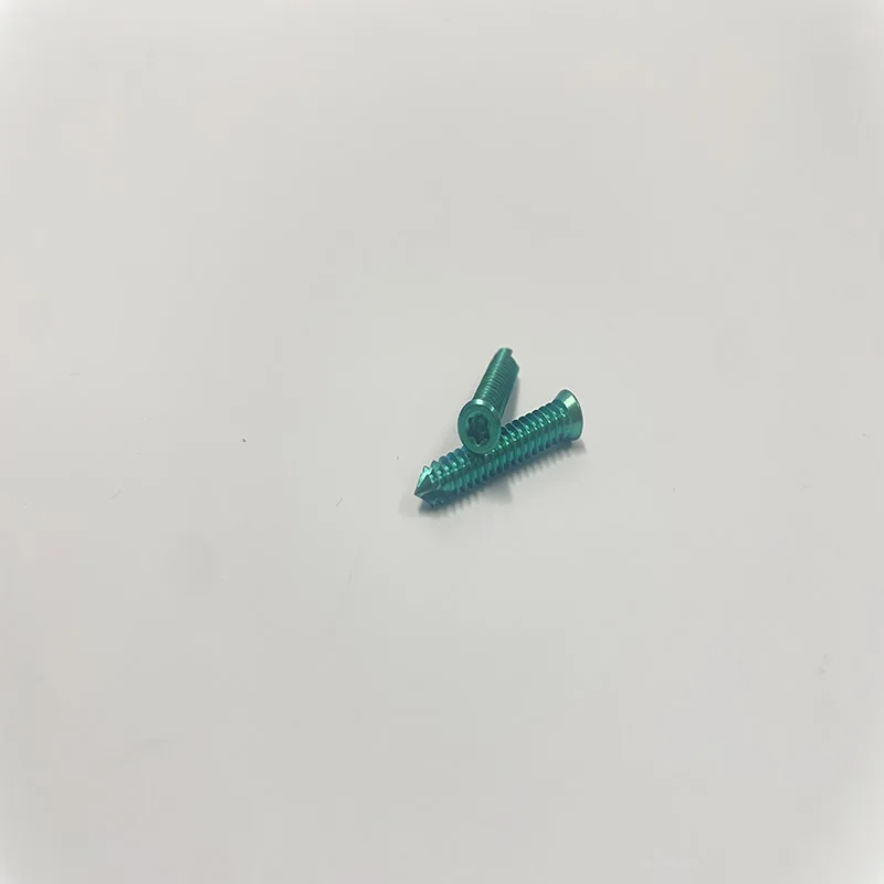 veterinary   B 2.4 mm locking self-tapping screws T6 Plum Blossom Orthopaedic Instruments For use with ALPS 5/6.5 systems