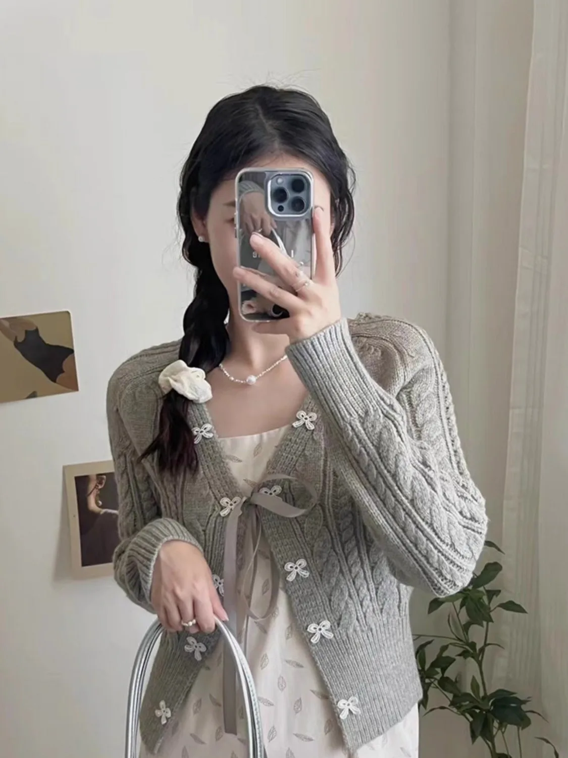 

Женский вязаный открытый кардиган с узлом, свободный утягивающий топ, осенний новый Sle College Sle, прямая трубка, длинный свеч V-Ne