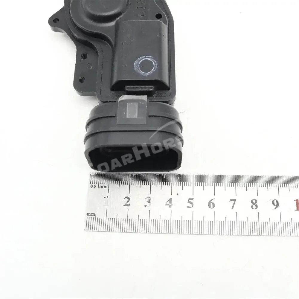 الجذع الخلفي الباب الخلفي التمهيد قفل الباب الخلفي التحكم المحرك المحرك لتويوتا لاند كروزر LC100 4500 4700 لكزس LX470 1998-2007 #5