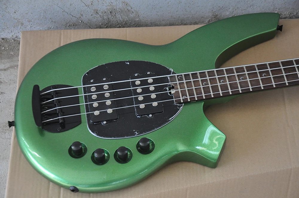 4 Strings Metal Green Electric Bass Guitar with Rosewood Fretboard,Active Circuit,24 Frets,Black Pickguard