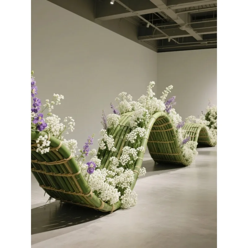 

Summer shopping mall square atmosphere beautiful decoration creative giant bamboo wave modeling scene layout