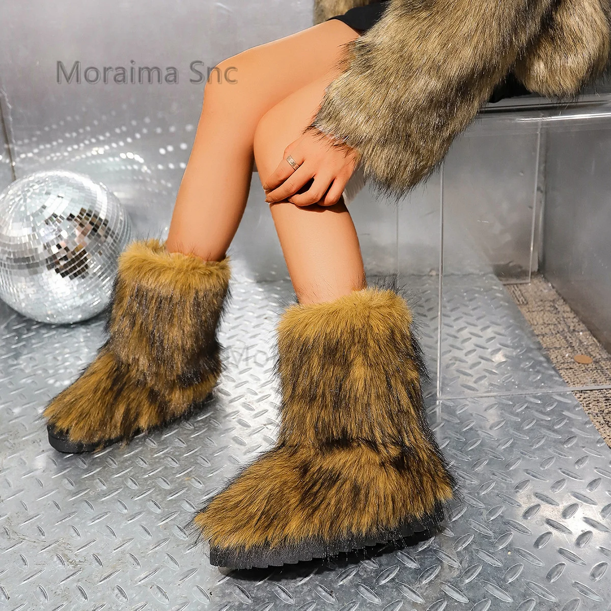 

White Brown Faux Fur Winter Warm Boots for Women Round Toe Slip On Casual Snow Boots 3Cm Heel Thick Soled Fashion Ankle Boots